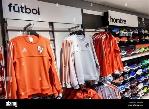 adidas shop found in argentina.